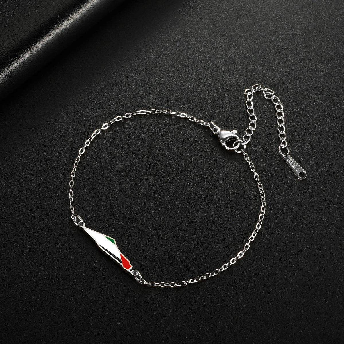 Jewelry & Accessories | المجوهرات والإكسسوارات