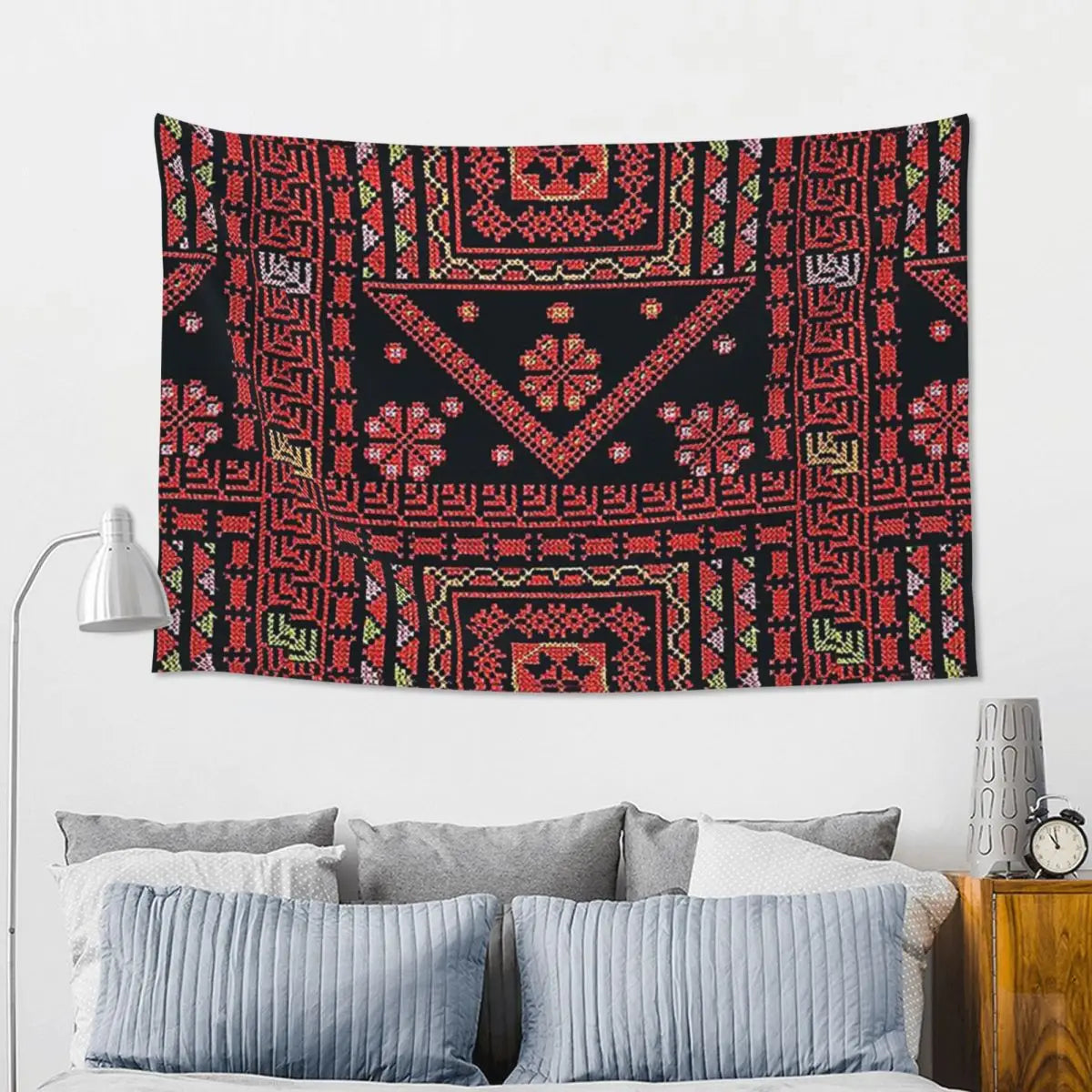 Tatreez-Inspired Printed Wall Hanging 150×100 cm | معلّقة حائط بنقشة فلسطينية